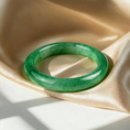 Muatkan imej ke dalam pemapar Galeri, Green Tara Energy & Healing Jade Bangle