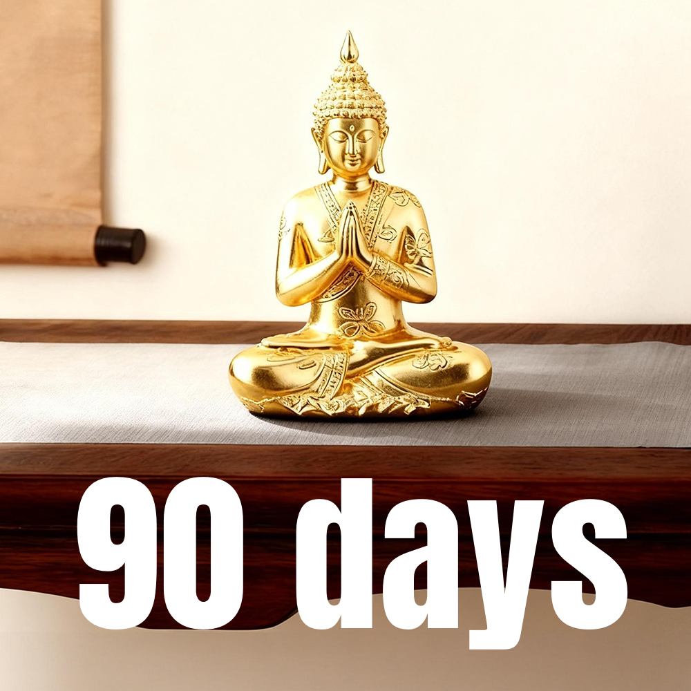 Patung Buddha &amp; Persembahan